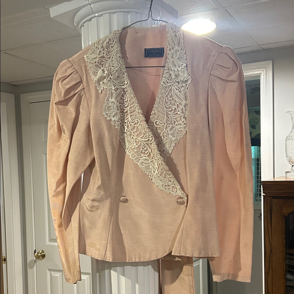 Vintage Cachet Blazer with Lace Trim in Soft Pink.